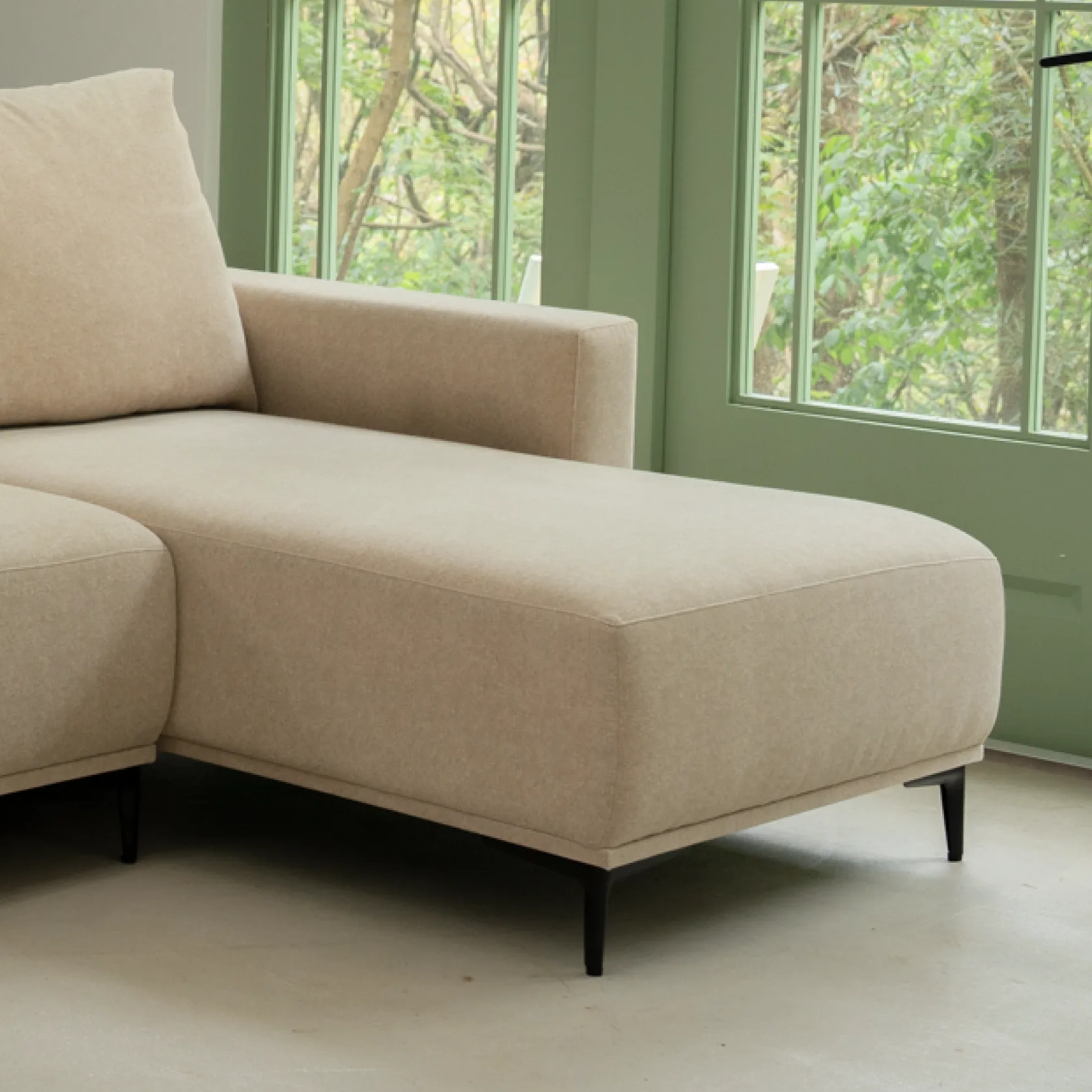 赫拉巴爾 2 官網封面圖 05